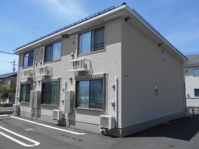 建物外観　サンルーム側（南面）を南東方向より撮影