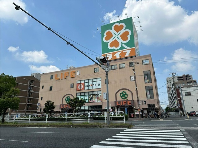 スーパー　ライフ 平野西脇店（スーパー）まで194m