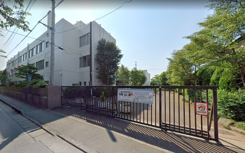 大学・短大　私立和泉短期大学（大学・短大）まで3126m