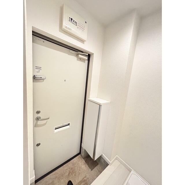 玄関　TVモニターホン/シューズボックスあり※同タイプ別部屋写真