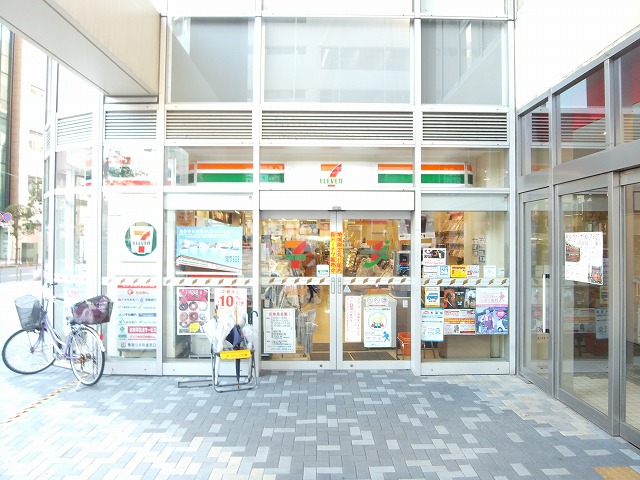 コンビニ　セブンイレブン 船橋本町1丁目店（コンビニ）まで157m