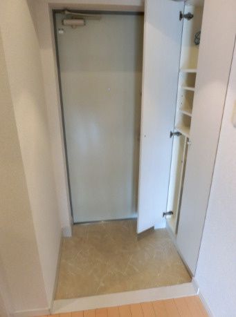 玄関　参考写真です