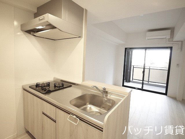 キッチン　※同シリーズ写真のため現状優先。