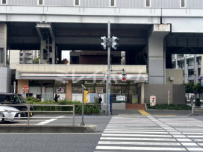 コンビニ　セブン-イレブン 新馬場駅前店（コンビニ）まで216m