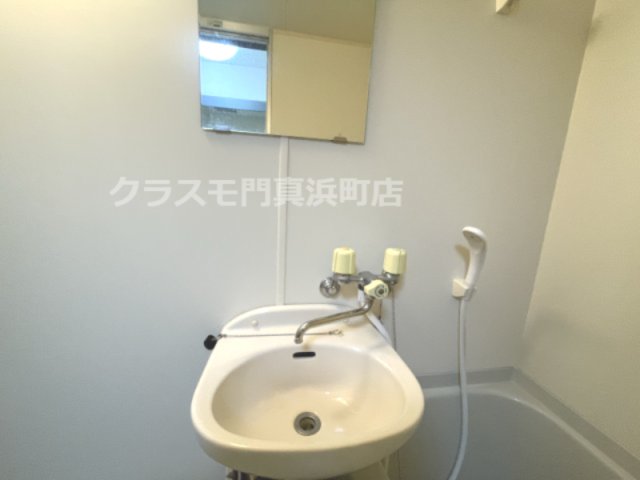 洗面設備　(参考)同マンション他部屋の写真
