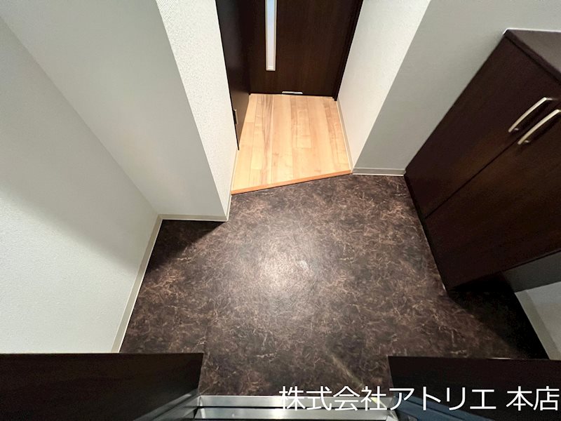Social Villageの玄関写真