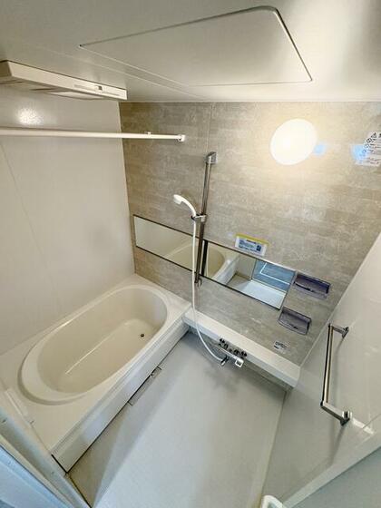 アコリエンツァIIの風呂写真