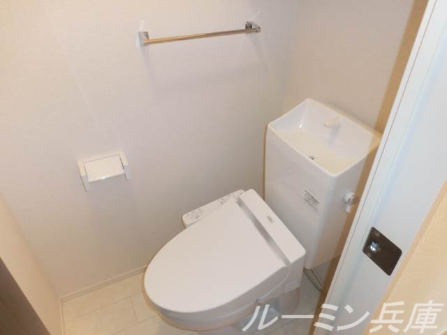 ウィット垂水2のトイレ写真