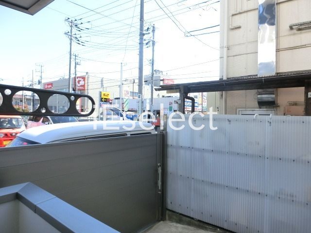眺望　駅までまっすぐ