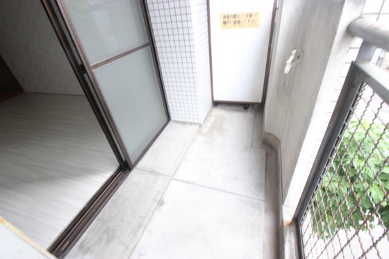 バルコニー　※別部屋の写真です