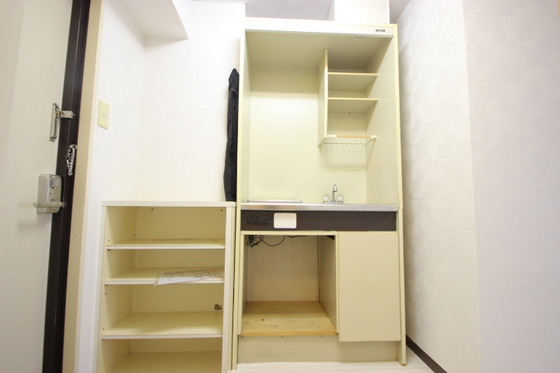 キッチン　※別部屋の写真です