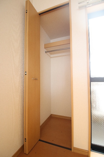 収納　※別室の参考写真の為、現況優先です。