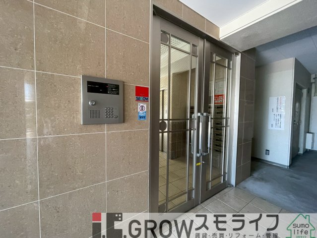 阪急神戸線 王子公園駅 徒歩4分 10階建 築17年の外観写真