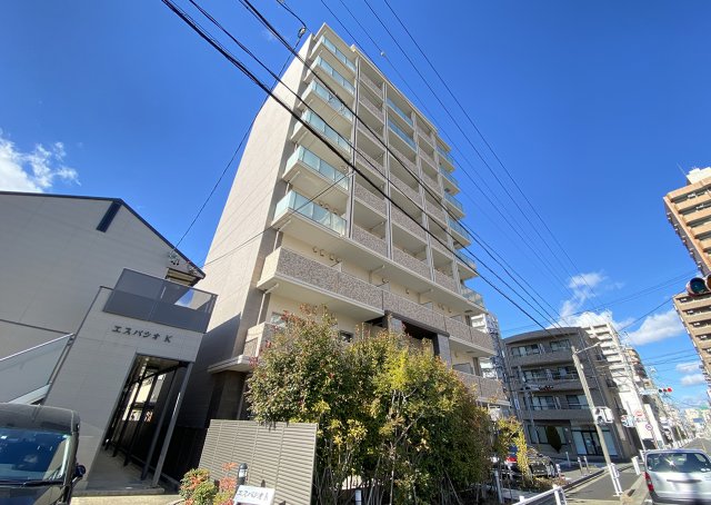 ロイヤルスクエア徳川の外観写真