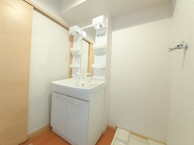 洗面設備　忙しい朝には欠かせない洗面所です