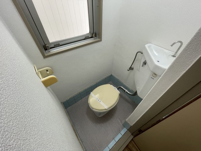 メゾン琵琶のトイレ写真