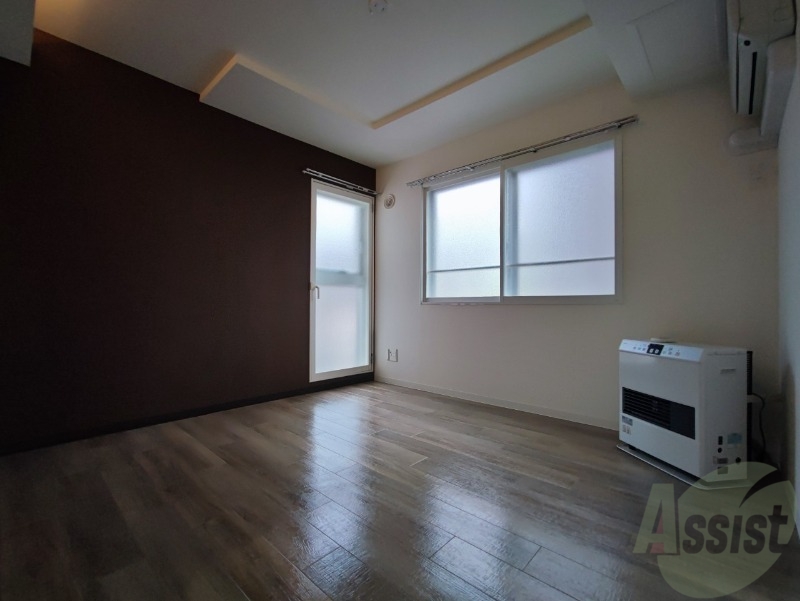 居室・リビング　明るいお部屋は気持ちよく過ごせそうですね。