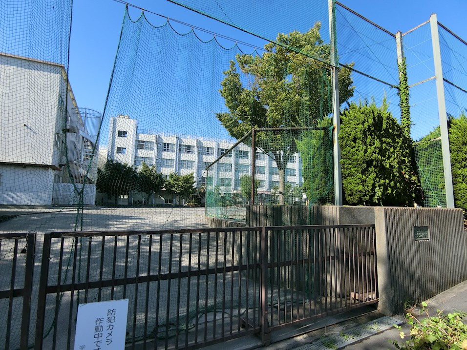 小学校　江戸川区立二之江小学校（小学校）まで318m
