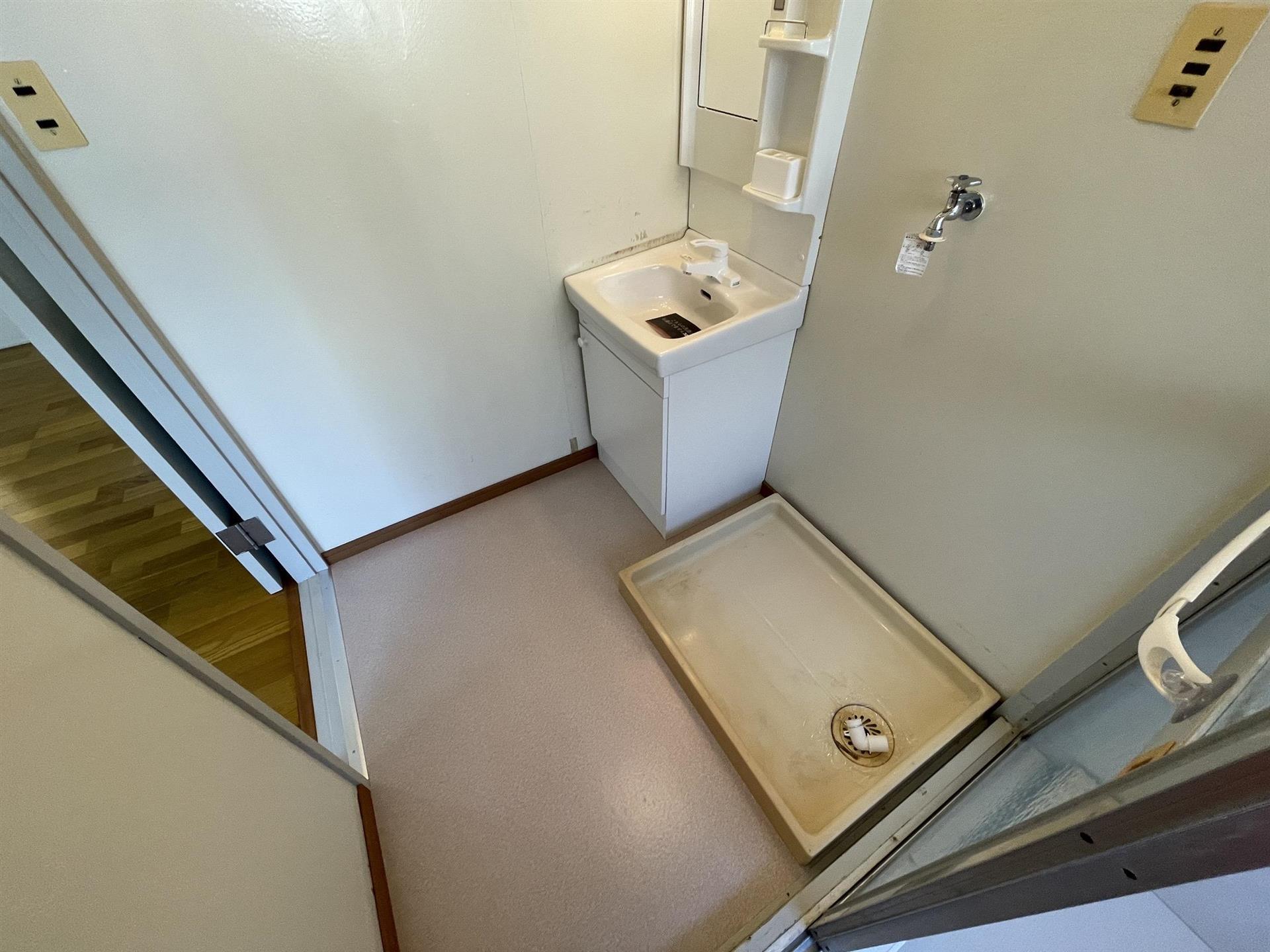 壱岐ビルの内装写真