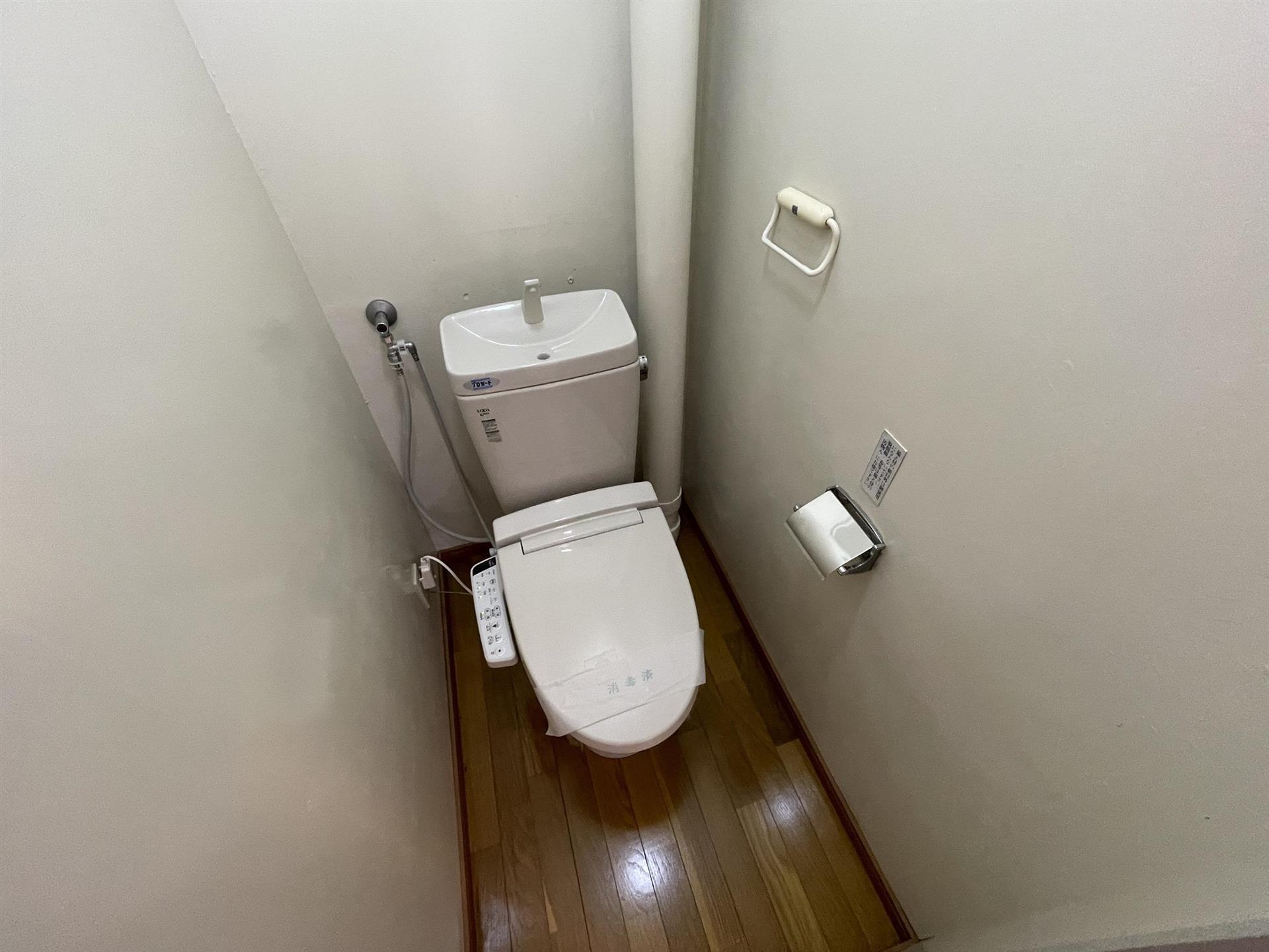 壱岐ビルのトイレ写真