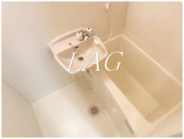 バス・シャワールーム　お風呂です。