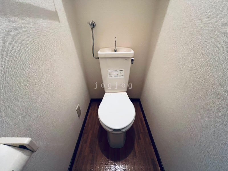 トイレ　当社にて温水洗浄便座設置承ります