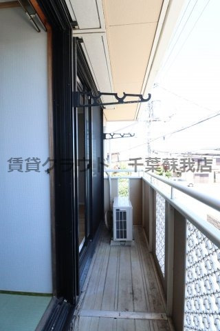 バルコニー　お洗濯にも便利なバルコニー付き