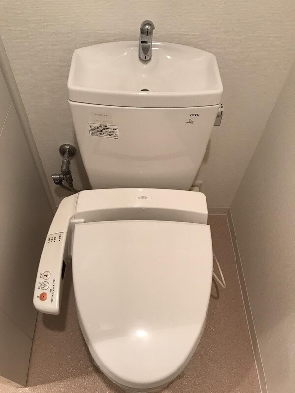 トイレ　同物件内別部屋の写真になります※現況優先