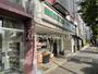 コンビニ　ローソンストア100高円寺南店（コンビニ）まで130m
