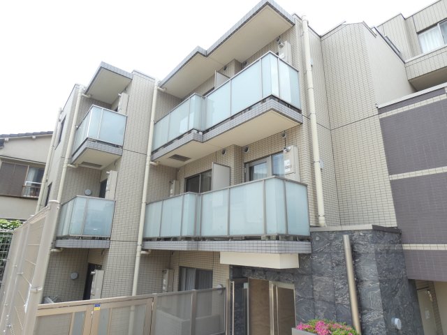 京王線 笹塚駅 徒歩10分 築10年