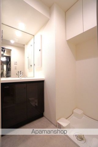 都営浅草線 宝町駅 徒歩3分 12階建 築3年の内装写真