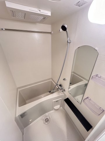 バス・シャワールーム　※同社施工物件参考写真使用