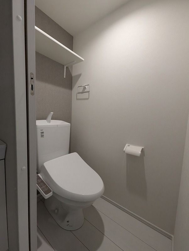ＪＲ中央線 中野駅 徒歩13分 5階建 築2年のトイレ写真