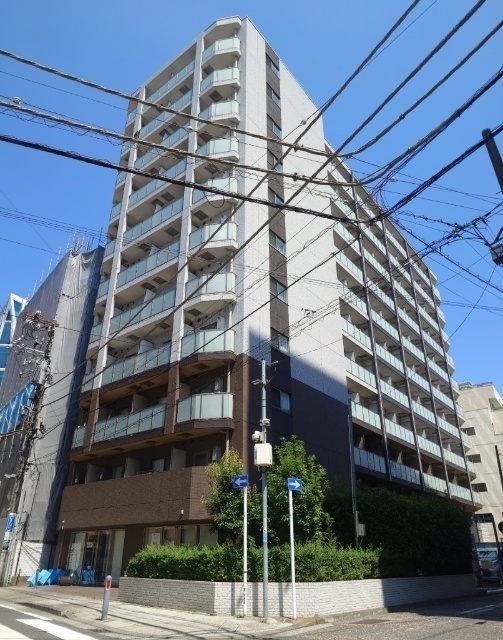 建物外観　外観タイル張りです