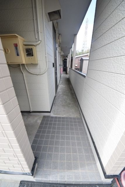 エントランス　★広々としたエントランスです★