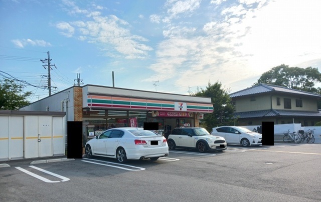 コンビニ　セブンイレブン尼崎富松町２丁目（コンビニ）まで190m