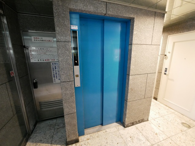グローリー島之内の外観写真