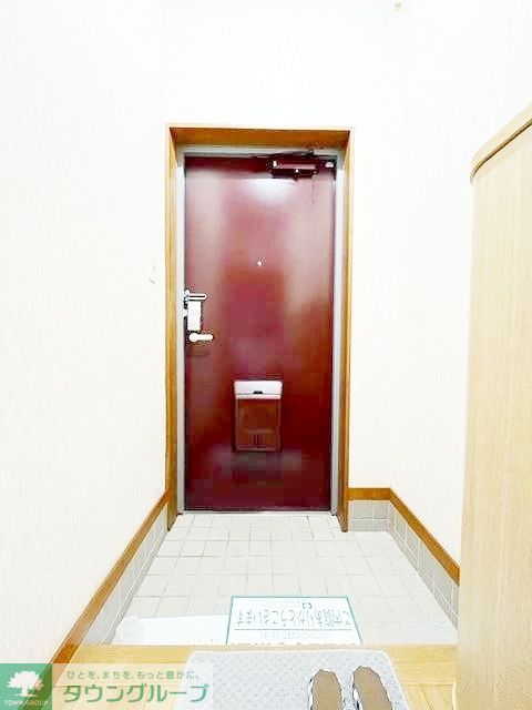 玄関　★お部屋探しは株式会社タウンハウジング東京まで★