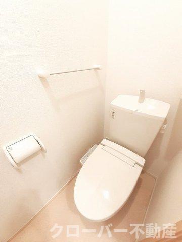 ＪＲ予讃線 詫間駅 徒歩44分 2階建 築14年のトイレ写真