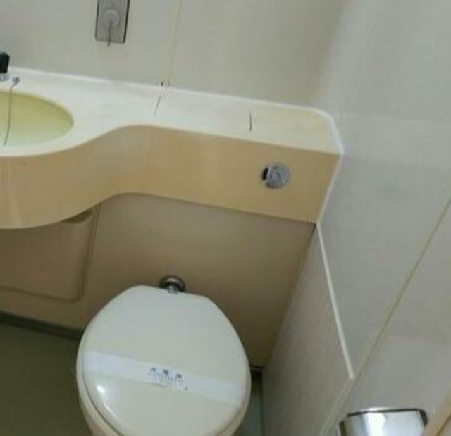 トイレ　参考写真