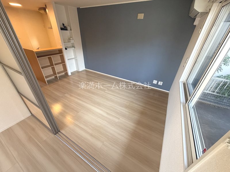 D-room烏丸北大路の居間写真