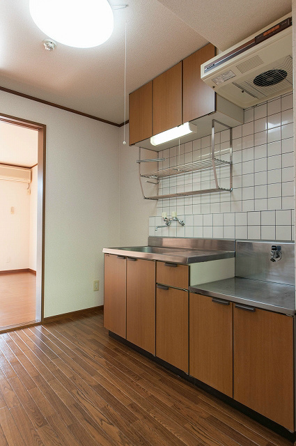 キッチン　※写真は今回募集の部屋とは異なります