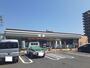 コンビニ　セブンイレブン周南二番町店（コンビニ）まで250m