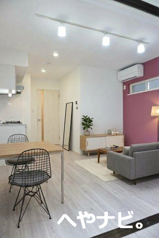 居室・リビング　※イメージ写真、家具等はAI加工によるイメージです。