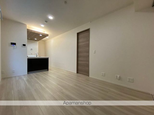 セレスティア大森西の居間写真