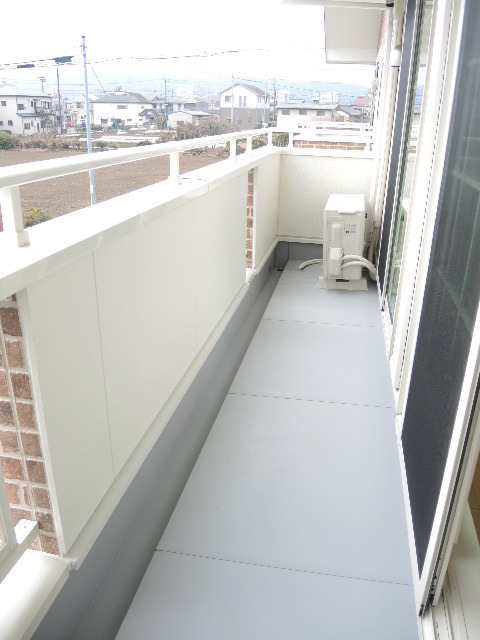 小田急小田原線 本厚木駅 バス乗車時間：38分 最寄りバス停で下車 徒歩6分 2階建 築9年のその他写真
