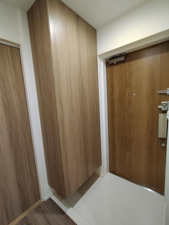 玄関　同間取参考写真