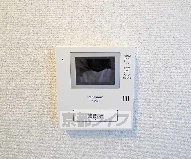 セキュリティ　モニター付きインターホンです。
