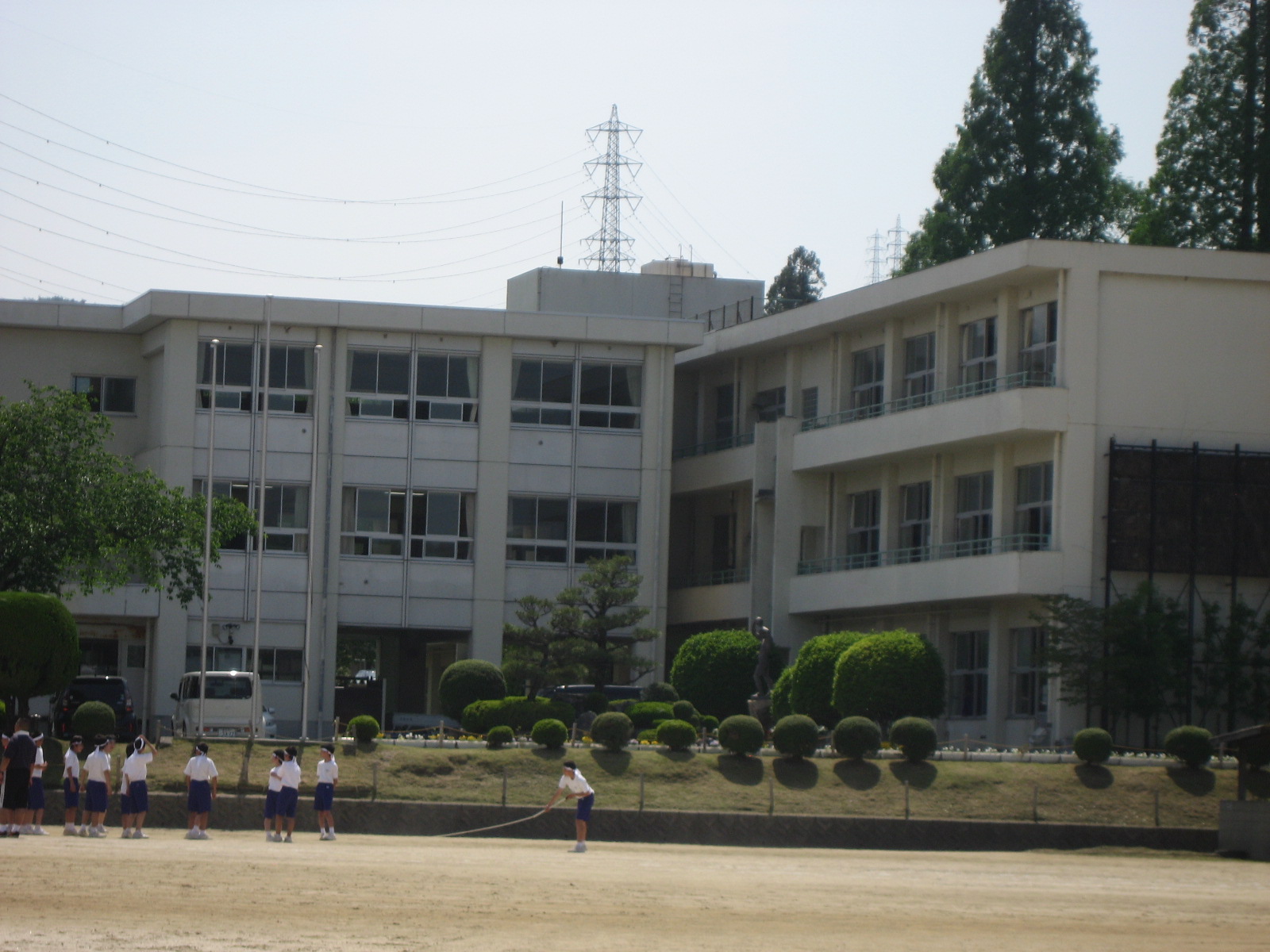 中学校　多治見市立小泉中学校（中学校）まで1216m