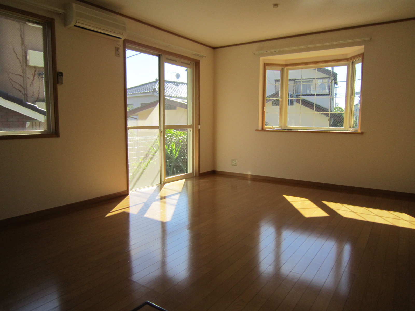 居室・リビング　リビング